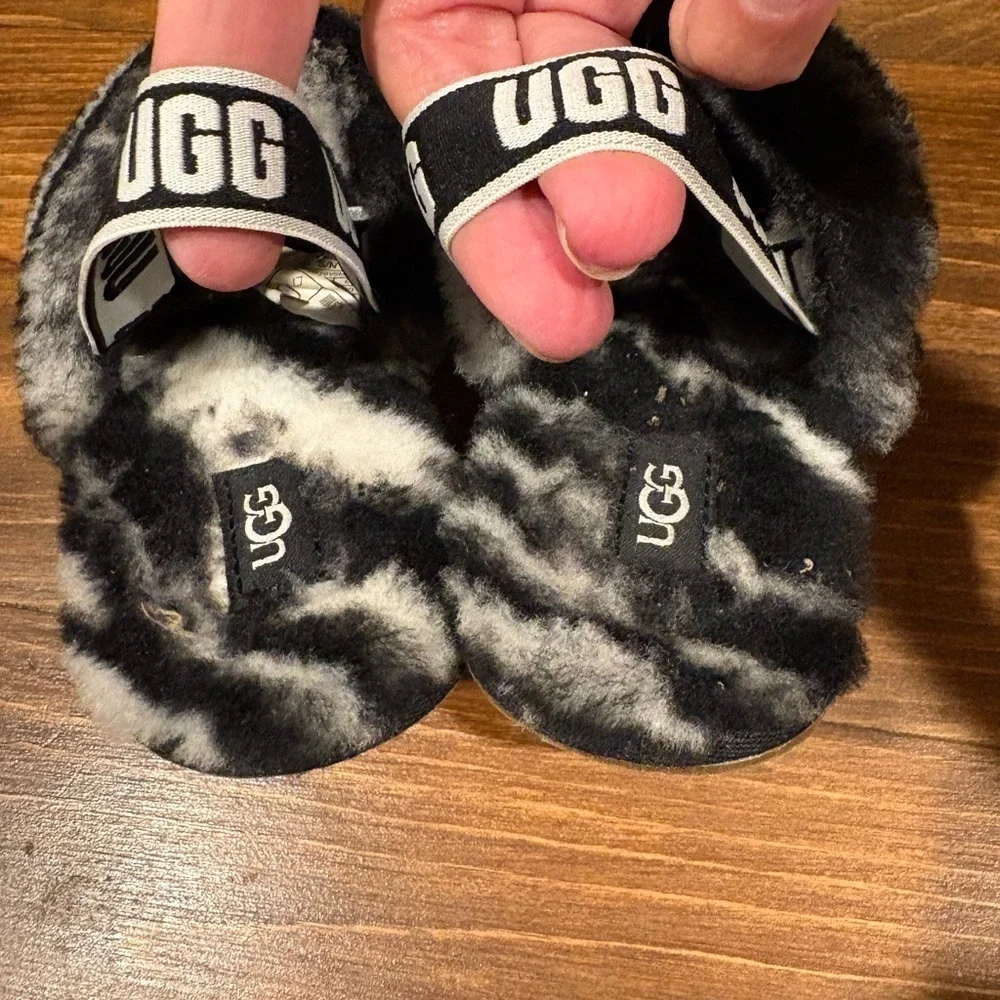 🍭UGG Fluff Yeah Slide/Slipper